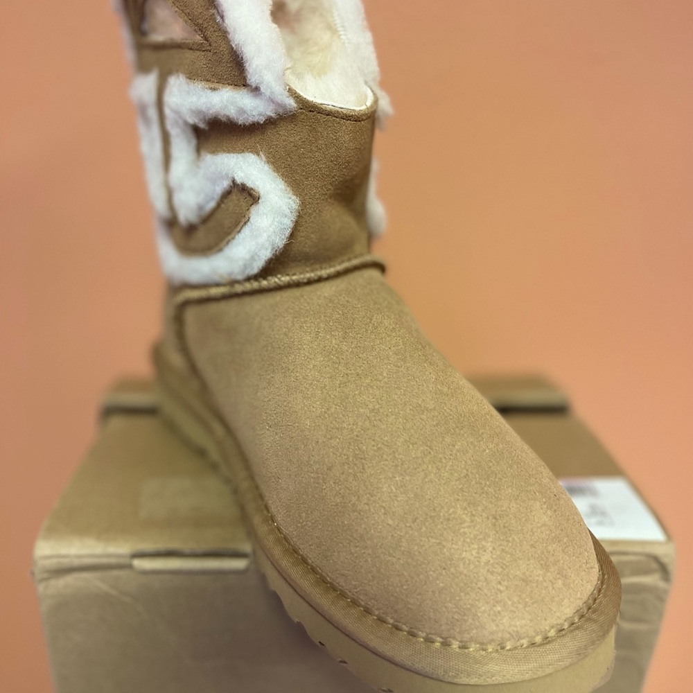 Ugg Winter Boot - image 3